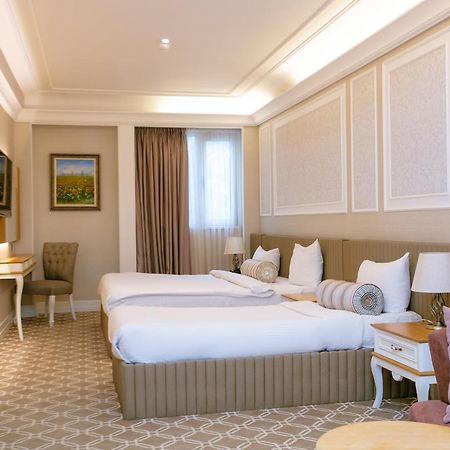 Theatrum Hotel Baku Luaran gambar